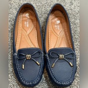 New Navy loafers